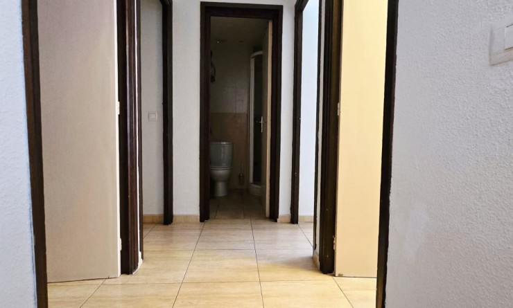 Wederverkoop - Apartment / flat - Benidorm - Centro