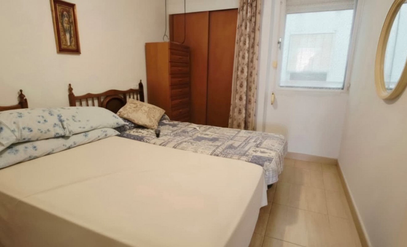 Wederverkoop - Apartment / flat - Benidorm - Centro