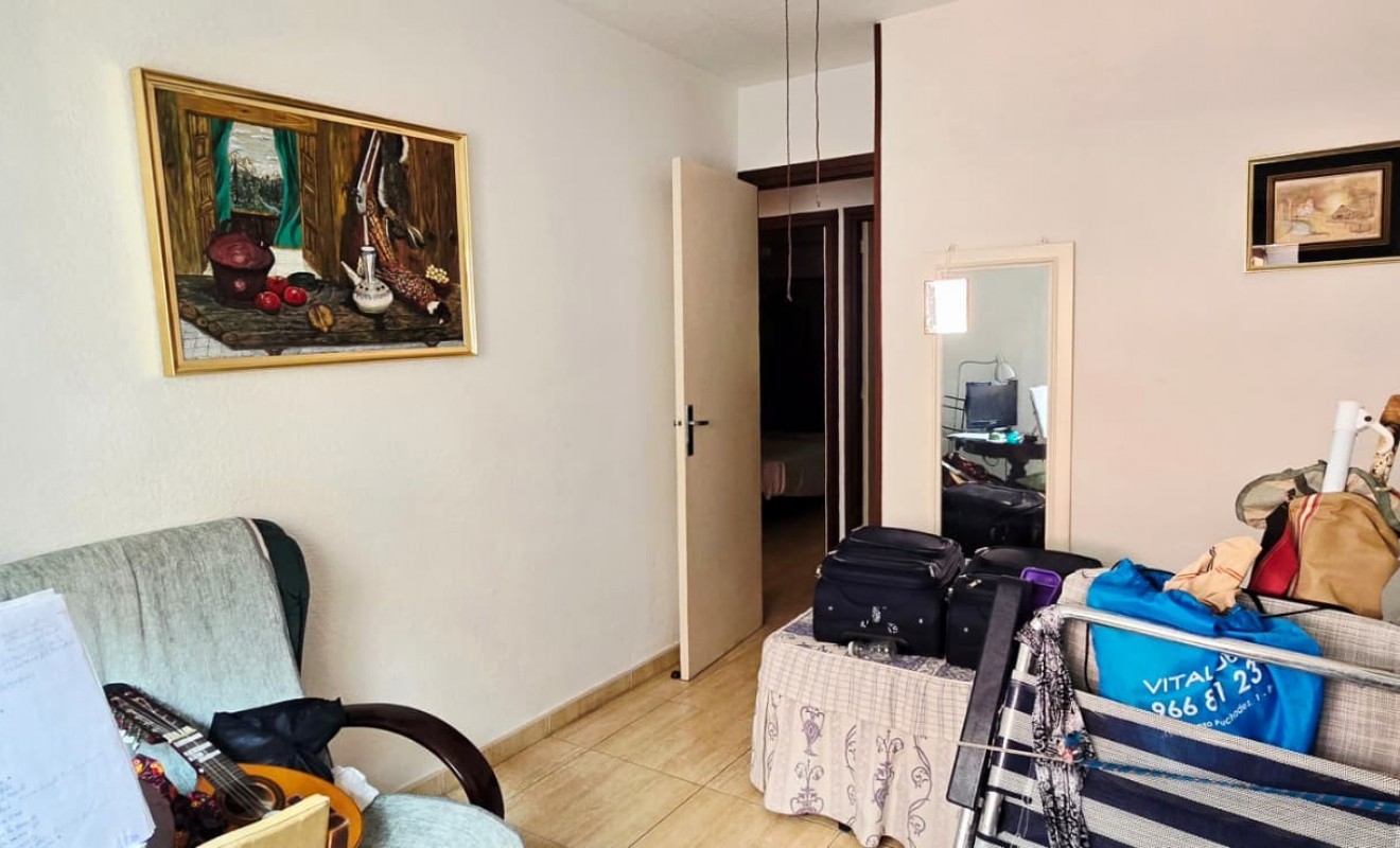Wederverkoop - Apartment / flat - Benidorm - Centro