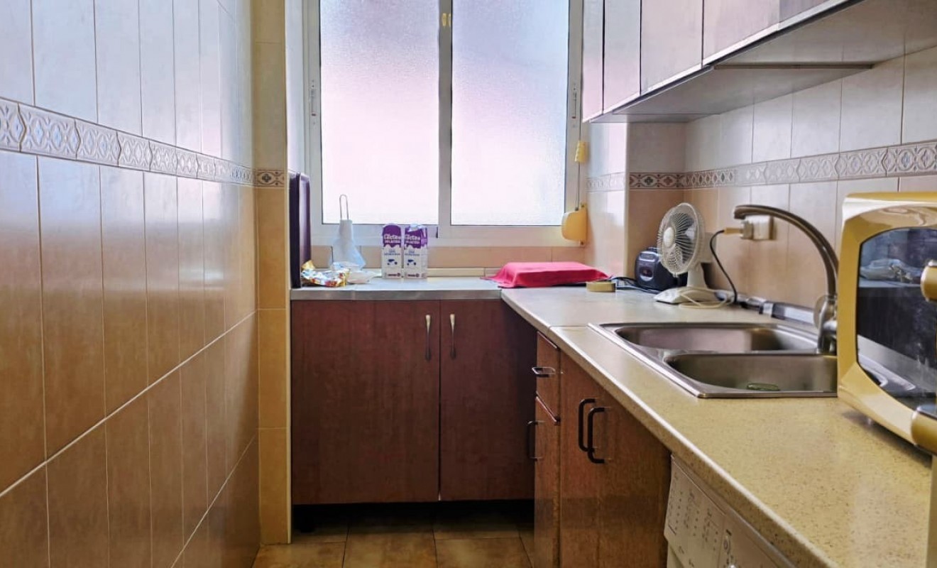 Wederverkoop - Apartment / flat - Benidorm - Centro