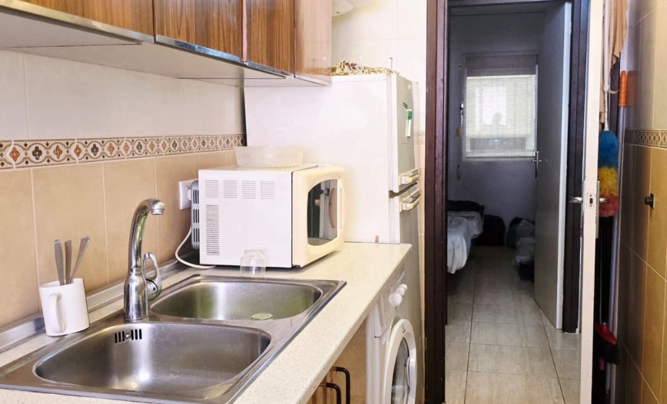 Wederverkoop - Apartment / flat - Benidorm - Centro