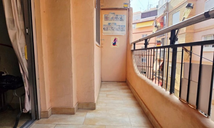 Wederverkoop - Apartment / flat - Benidorm - Centro