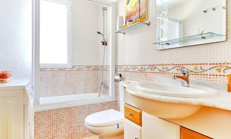 Wederverkoop - Apartamento - Orihuela Costa - Campoamor