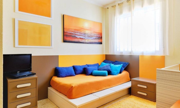 Wederverkoop - Apartamento - Orihuela Costa - Campoamor