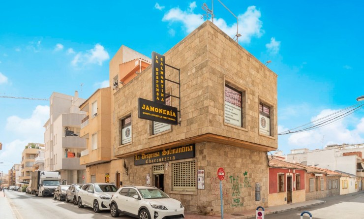 Wederverkoop - Commercial Unit - Torrevieja - Paseo maritimo