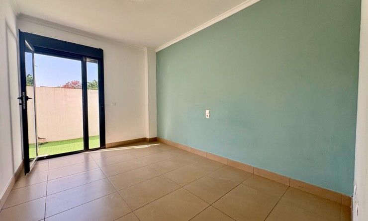 Wederverkoop - Apartment / flat - Ondara