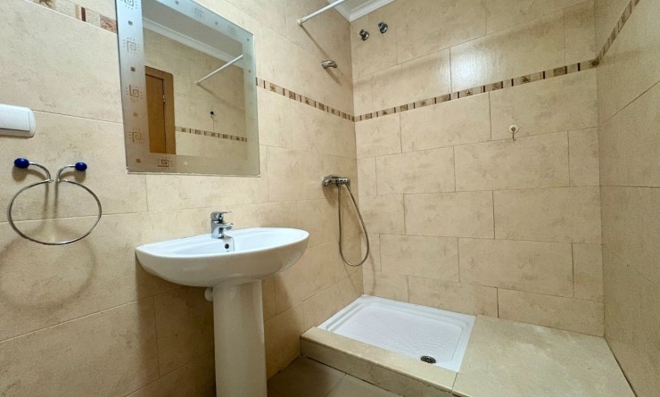 Wederverkoop - Apartment / flat - Ondara