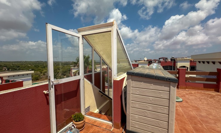 Wederverkoop - Bungalow - Orihuela Costa - Punta Prima