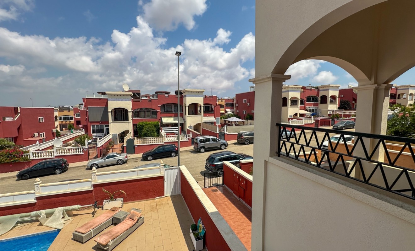 Wederverkoop - Bungalow - Orihuela Costa - Punta Prima