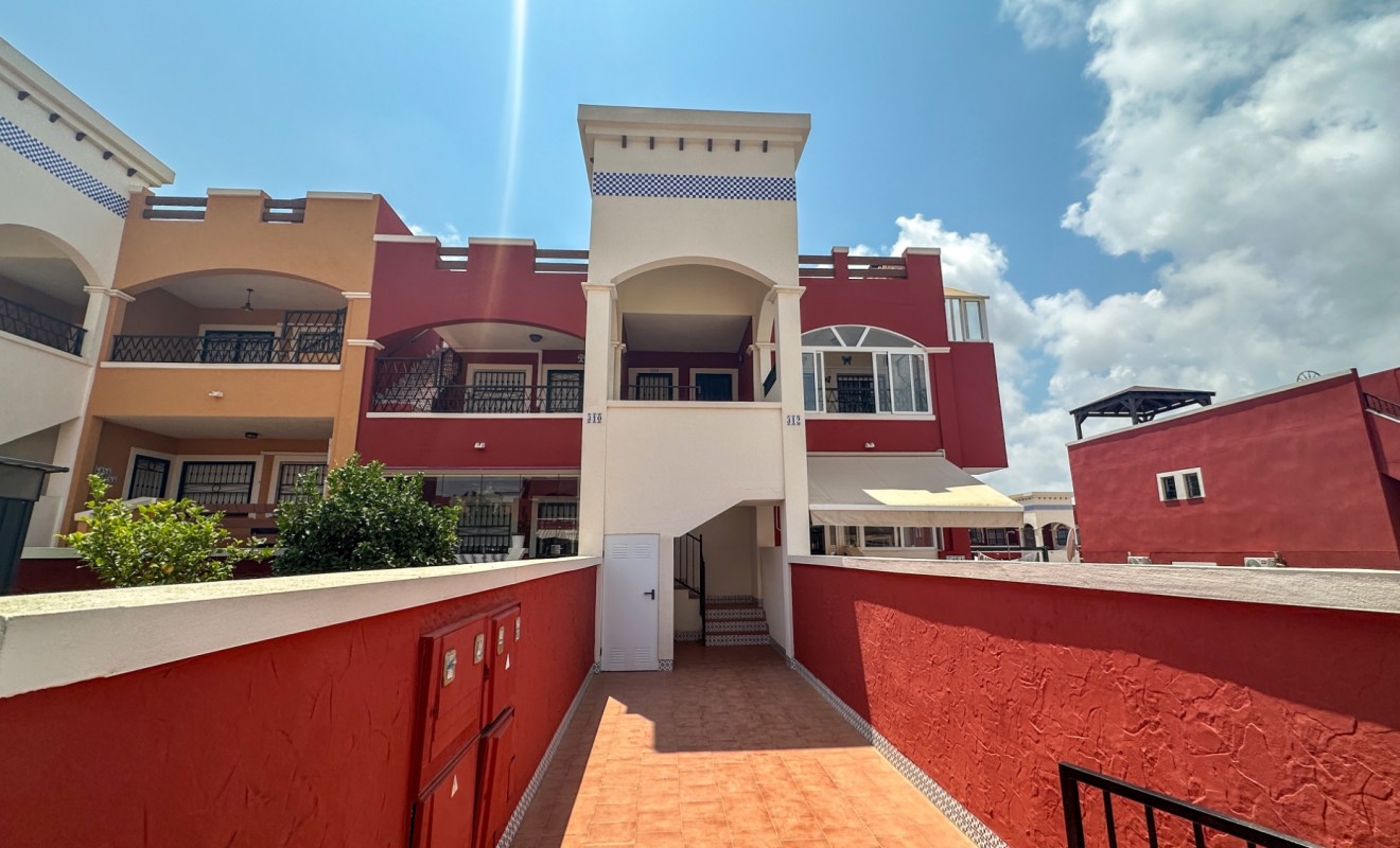 Wederverkoop - Bungalow - Orihuela Costa - Punta Prima