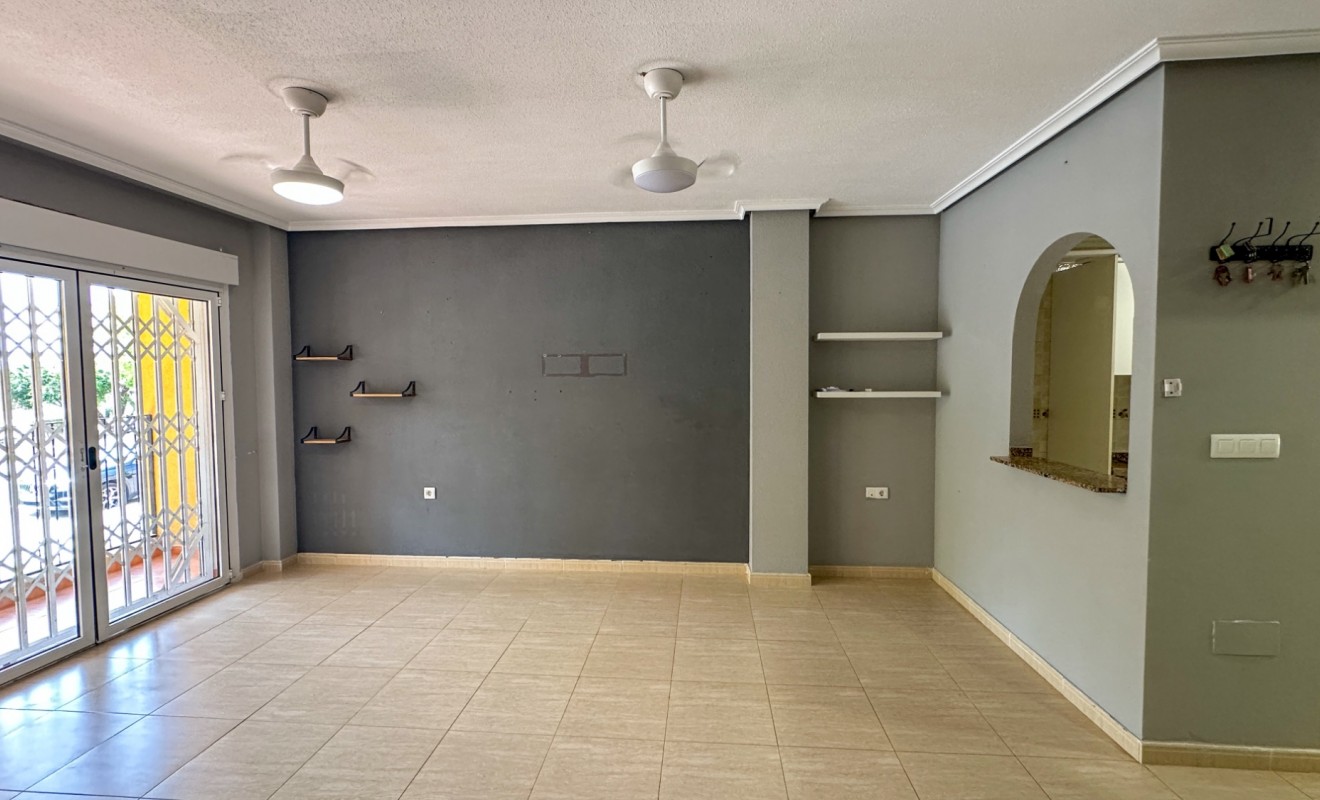 Wederverkoop - Bungalow - Daya Nueva - Costa Blanca Sur
