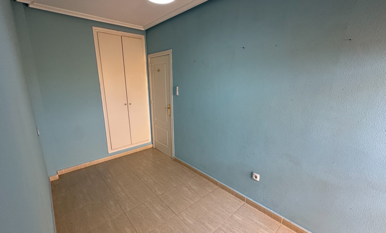 Wederverkoop - Bungalow - Daya Nueva - Costa Blanca Sur