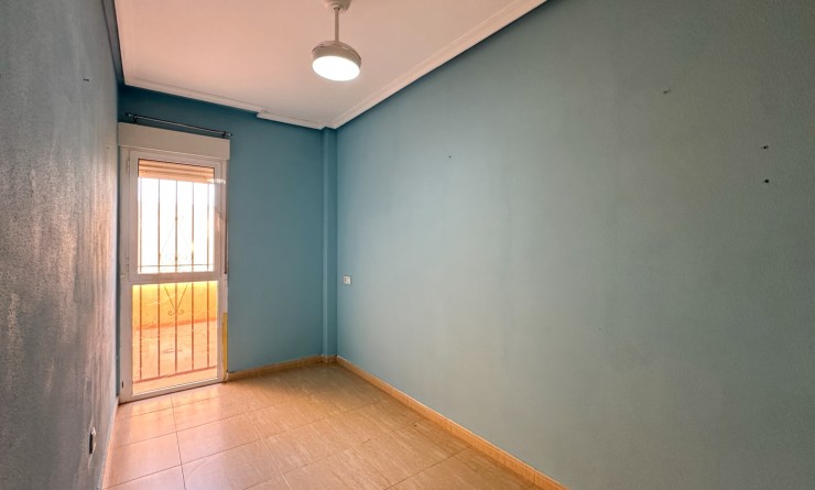 Wederverkoop - Bungalow - Daya Nueva - Costa Blanca Sur