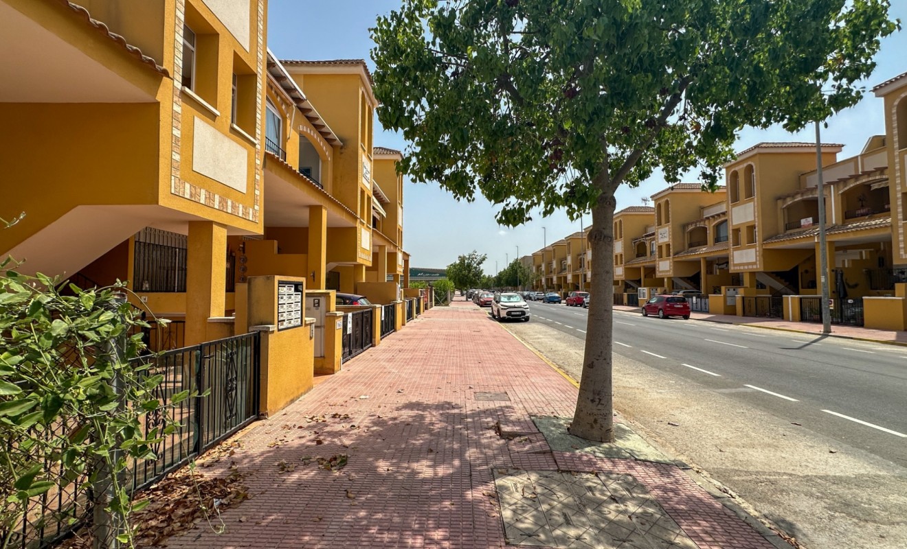 Wederverkoop - Bungalow - Daya Nueva - Costa Blanca Sur