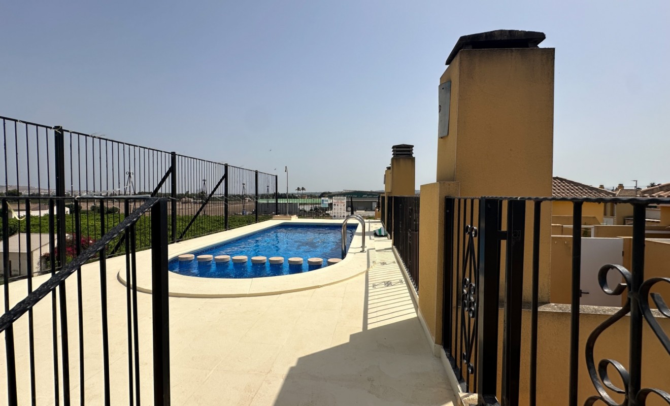 Wederverkoop - Bungalow - Daya Nueva - Costa Blanca Sur
