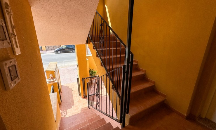 Wederverkoop - Bungalow - Daya Nueva - Costa Blanca Sur