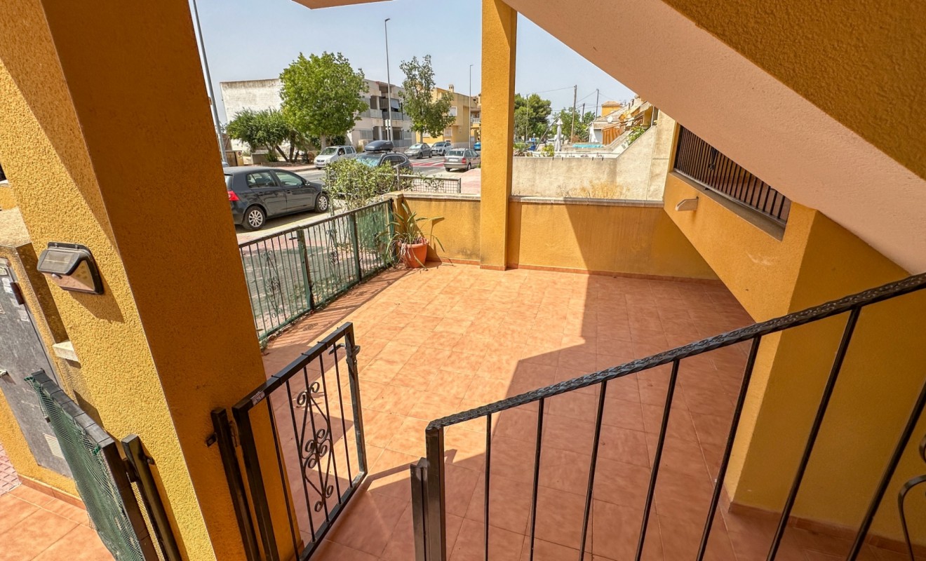 Wederverkoop - Bungalow - Daya Nueva - Costa Blanca Sur