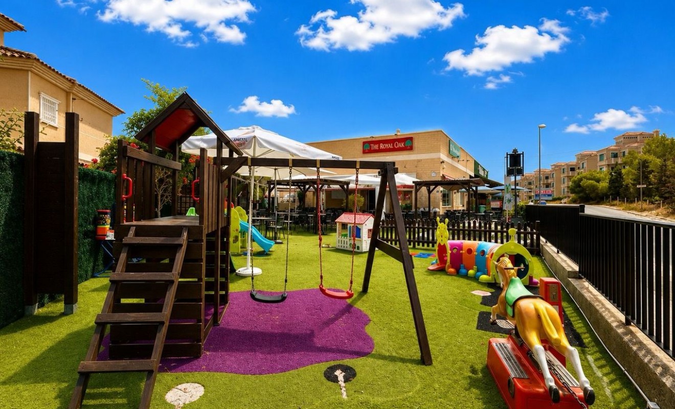 Wederverkoop - Commercieel - Villamartín