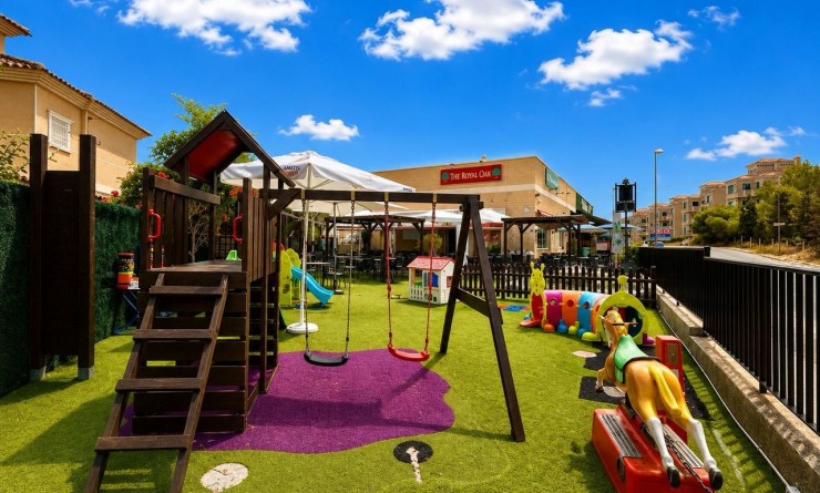 Wederverkoop - Commercieel - Villamartín
