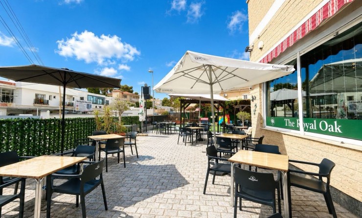 Wederverkoop - Commercieel - Villamartín
