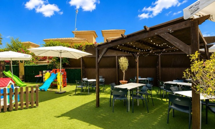 Wederverkoop - Commercieel - Villamartín