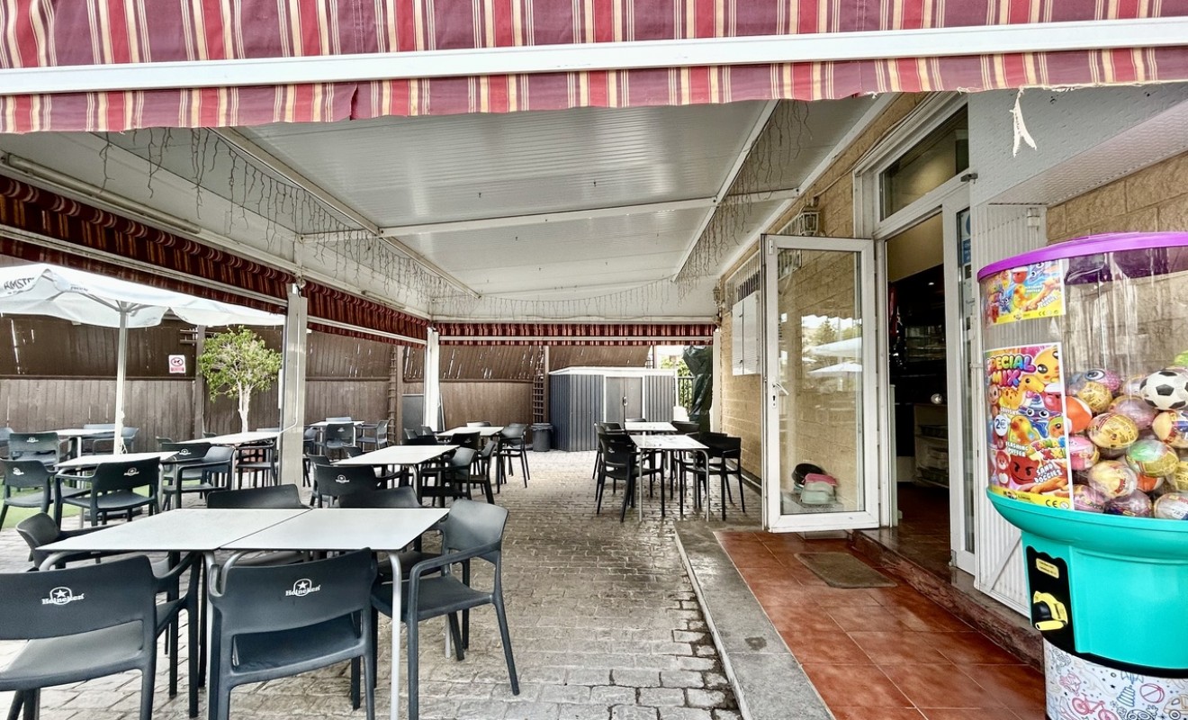Wederverkoop - Commercieel - Villamartín