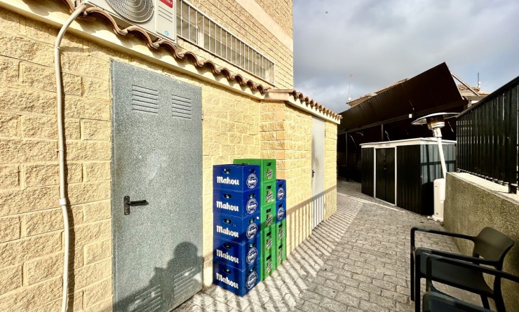 Wederverkoop - Commercieel - Villamartín