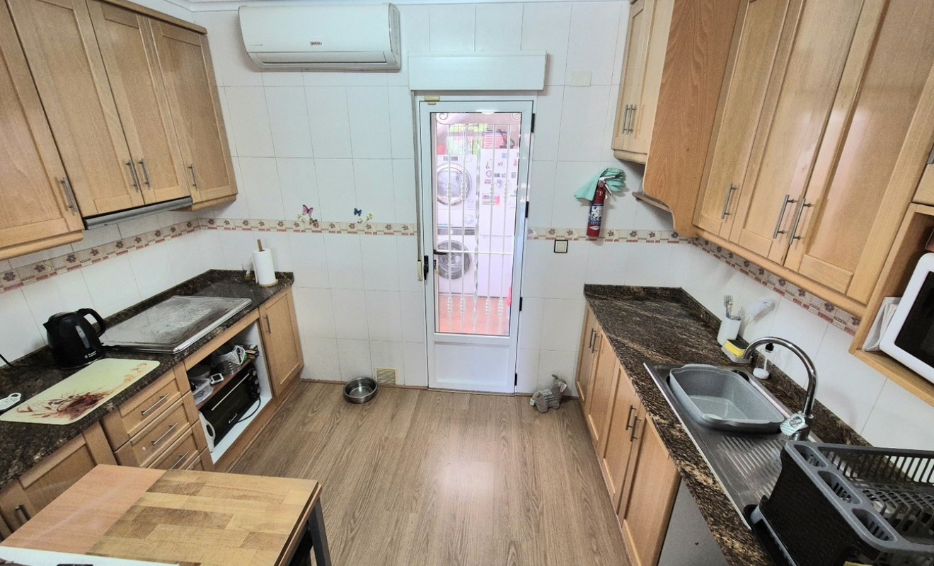 Wederverkoop - Quad House - Los Montesinos - La herrada