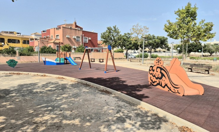 Wederverkoop - Quad House - Los Montesinos - La herrada