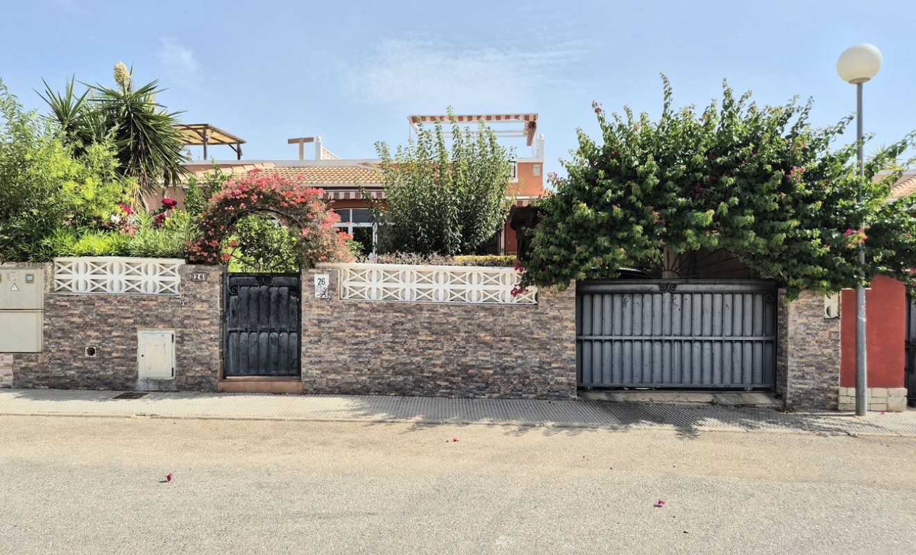 Wederverkoop - Quad House - Los Montesinos - La herrada