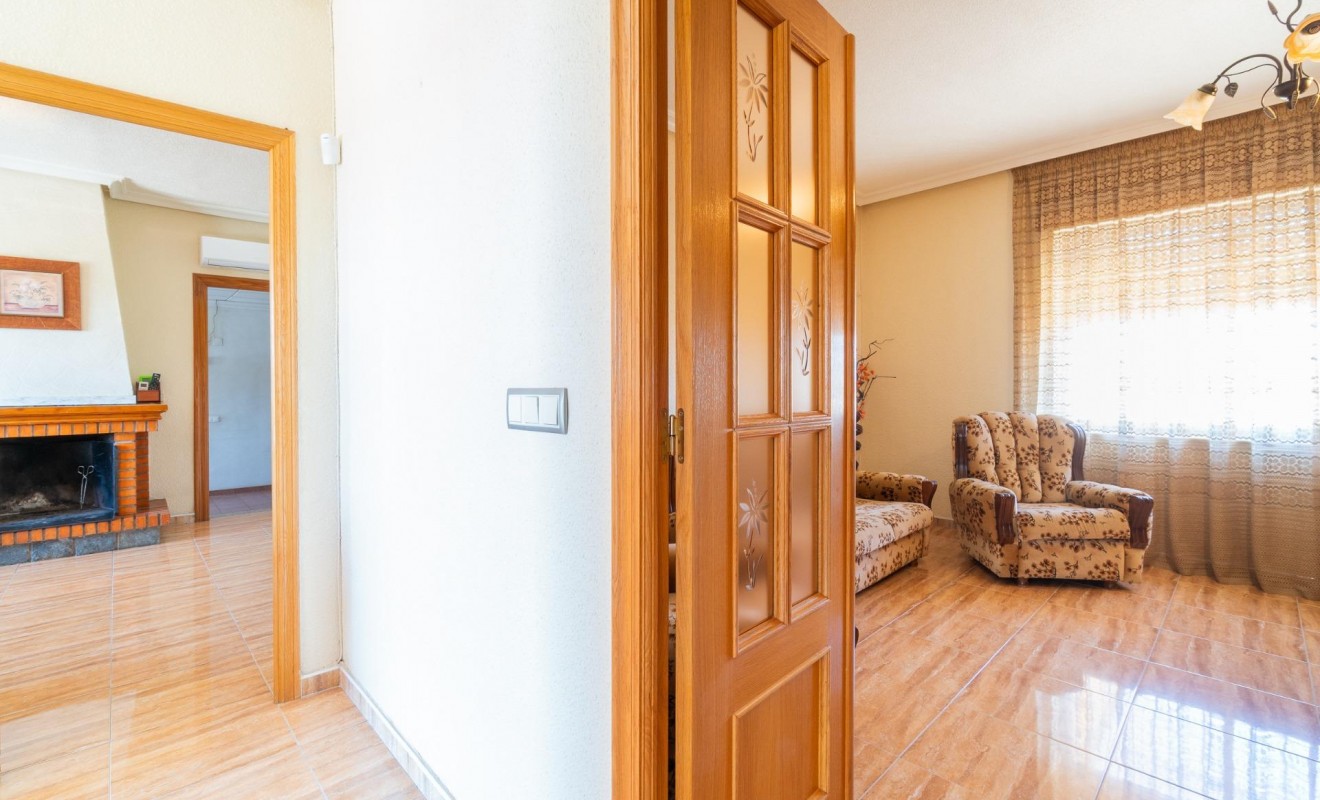 Wederverkoop - House - San Miguel de Salinas - Torremendo