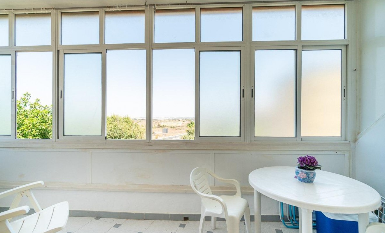 Sale - Apartment - Torrevieja - La Mata pueblo
