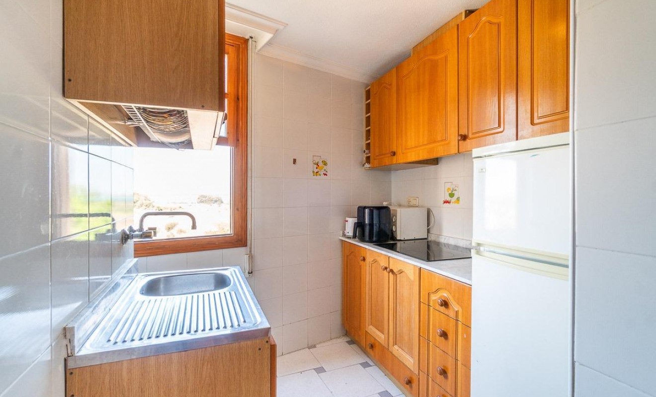 Sale - Apartment - Torrevieja - La Mata pueblo