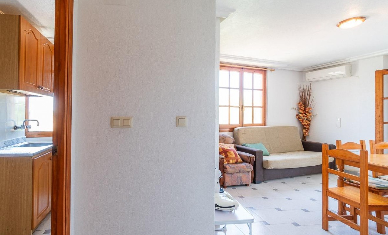 Sale - Apartment - Torrevieja - La Mata pueblo