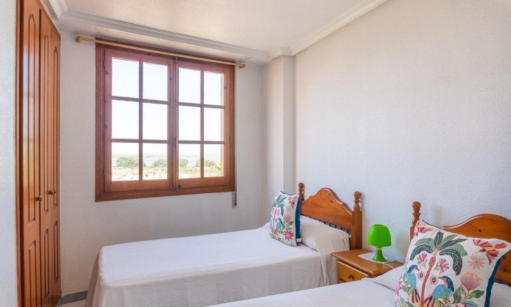 Sale - Apartment - Torrevieja - La Mata pueblo