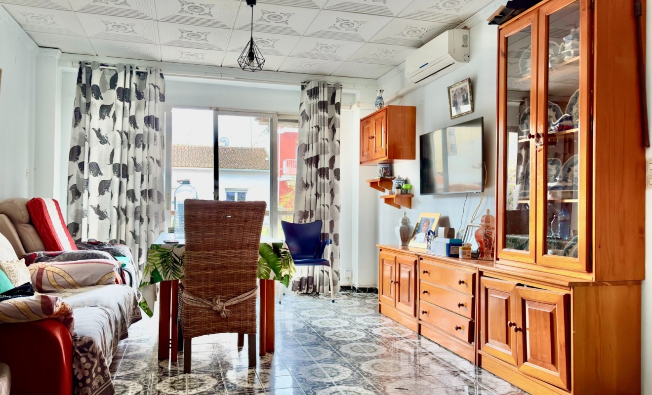 Wederverkoop - Apartment / flat - Denia - Center