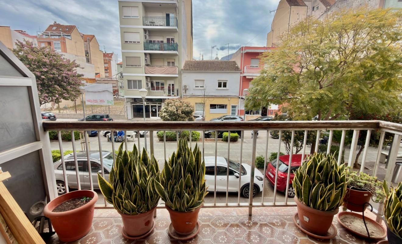 Wederverkoop - Apartment / flat - Denia - Center