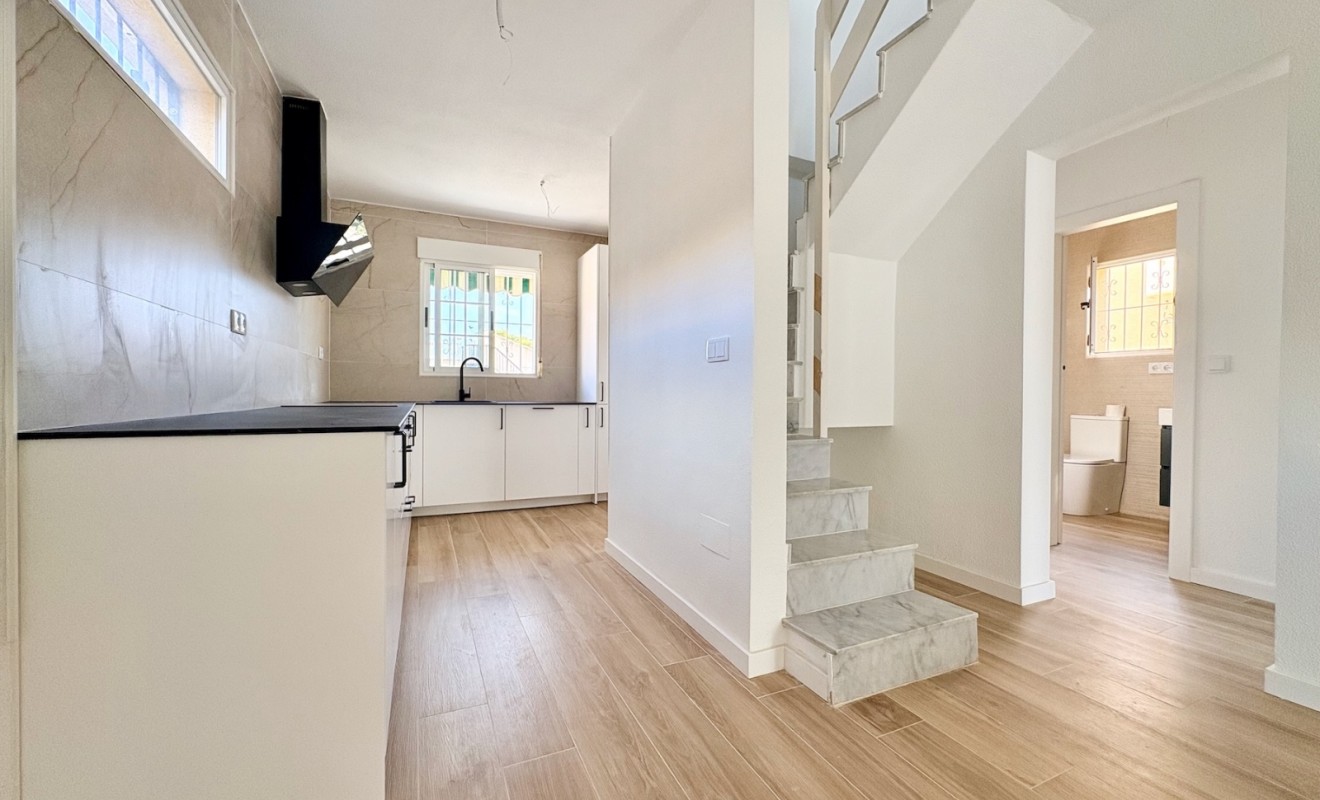 Sale - Single Family Home - Orihuela - Los Balcones