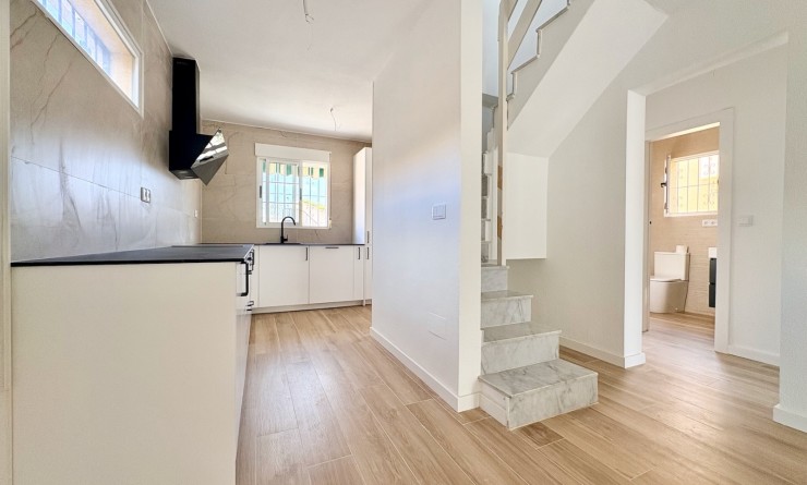 Sale - Single Family Home - Orihuela - Los Balcones