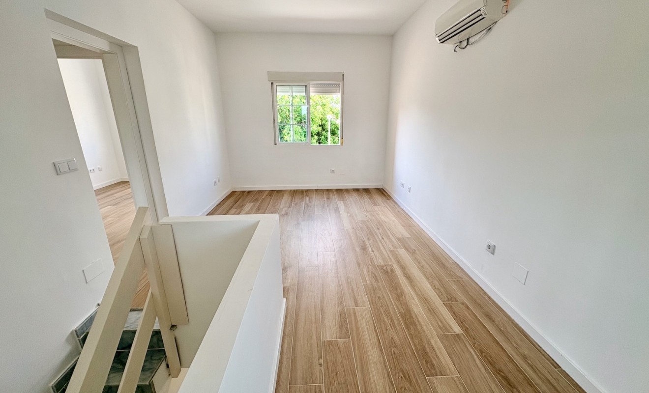 Sale - Single Family Home - Orihuela - Los Balcones