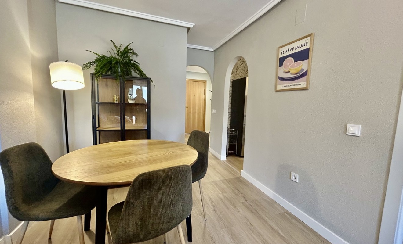 Wederverkoop - Appartement - Torrevieja - torrevieja