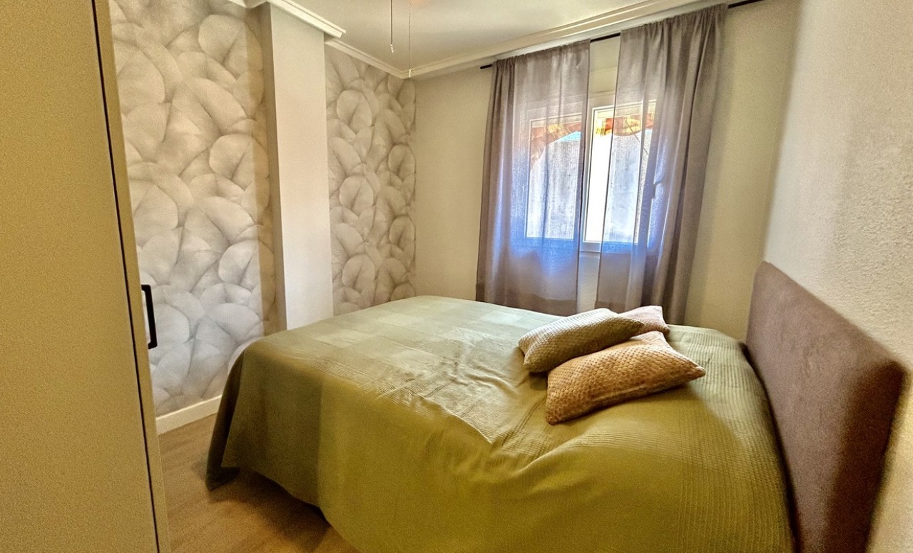 Wederverkoop - Appartement - Torrevieja - torrevieja