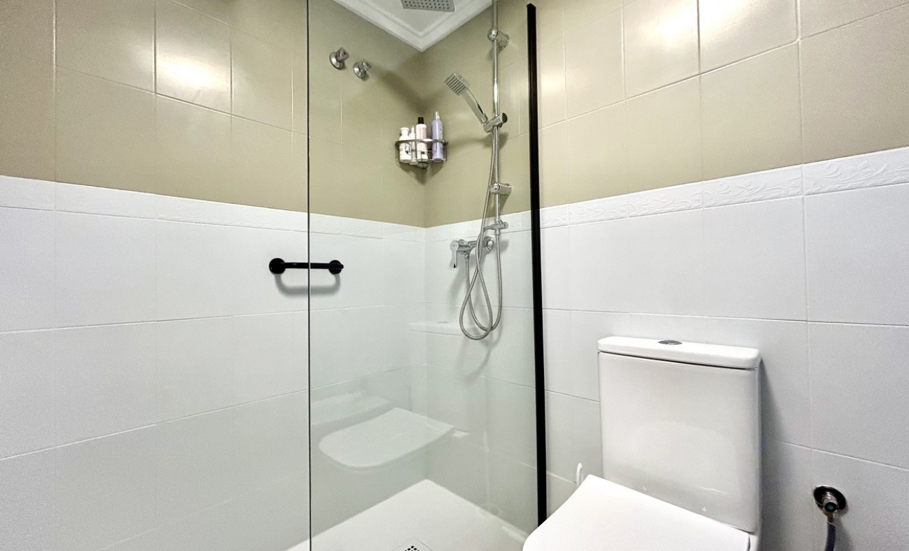 Wederverkoop - Appartement - Torrevieja - torrevieja