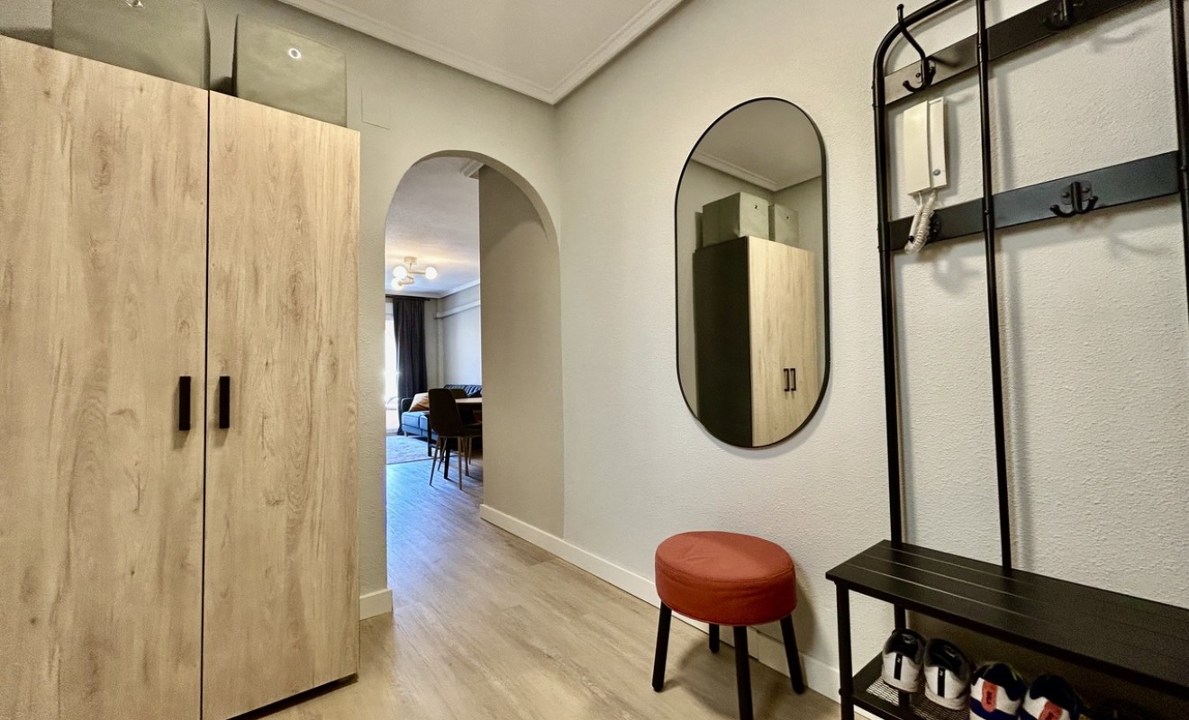 Wederverkoop - Appartement - Torrevieja - torrevieja