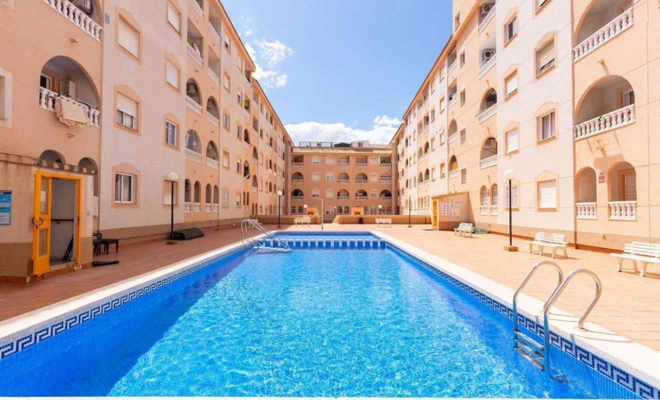 Wederverkoop - Appartement - Torrevieja - torrevieja