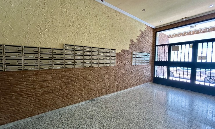 Wederverkoop - Appartement - Torrevieja - torrevieja