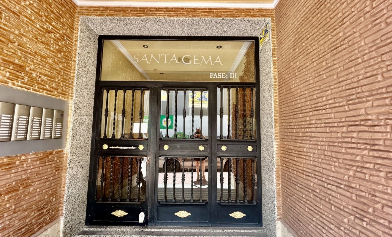 Wederverkoop - Appartement - Torrevieja - torrevieja