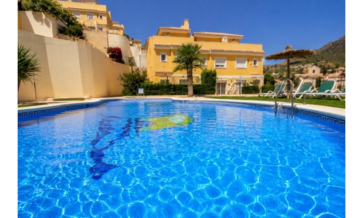 Sale - Townhouse - Calpe - Zona Puerto Blanco - Maryvilla