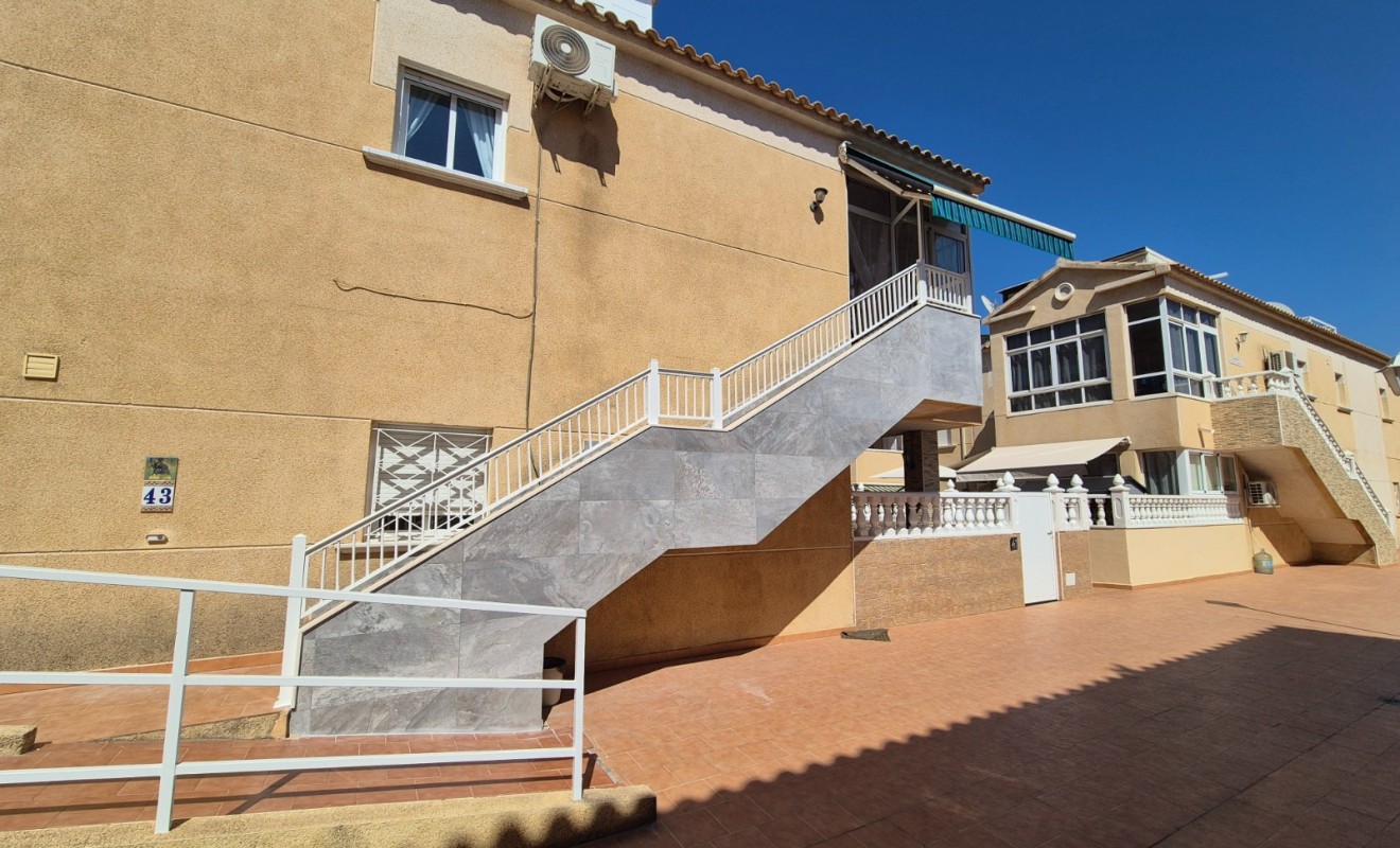 Sale - Bungalow - Torrevieja - torrevieja