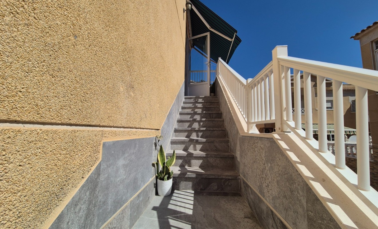 Sale - Bungalow - Torrevieja - torrevieja